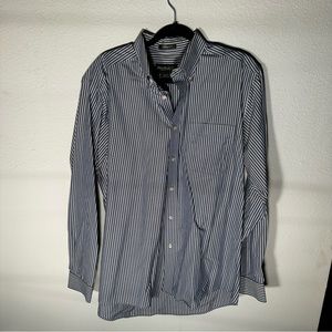 Eddie Bauer Winkle Free Relaxed Fit